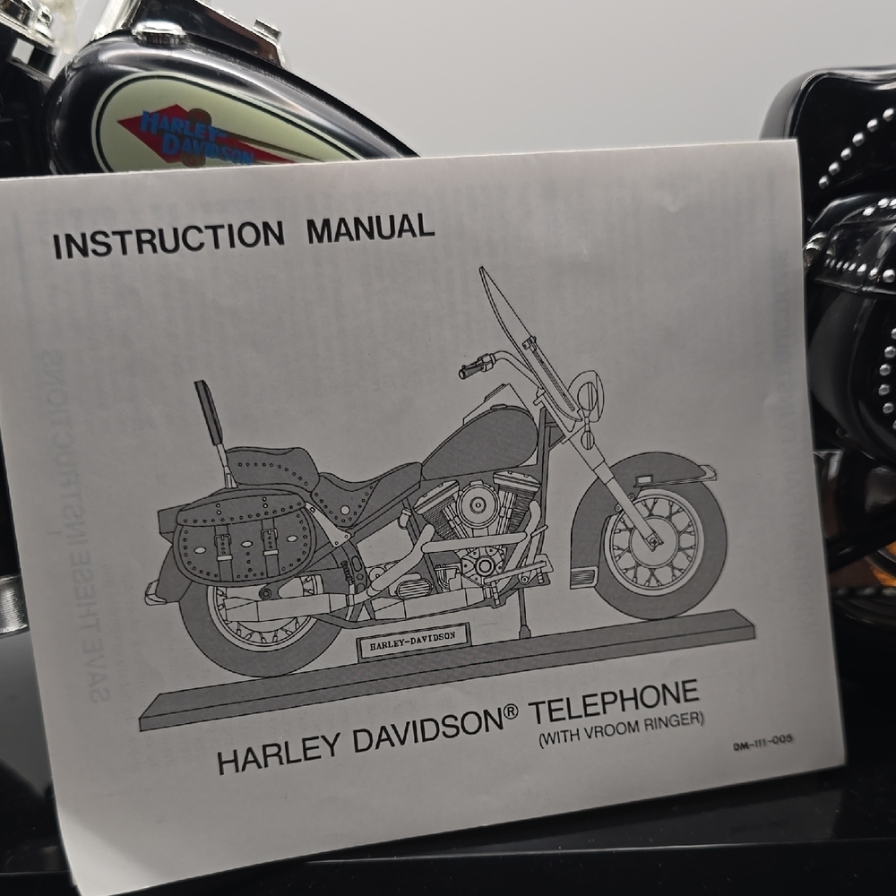Harley-Davidson Telephone - Picture 2 of 12